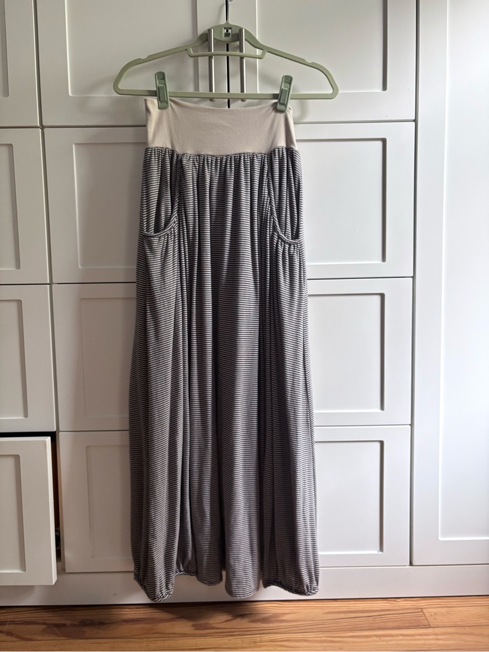 Garnet Hill Favorite Knit Maxi Skirt xs navy and white stripes